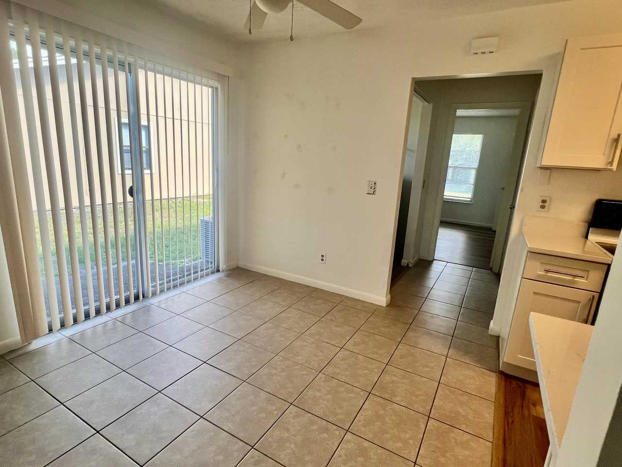 103 Admiral Cir #A - Photo 7 of 18