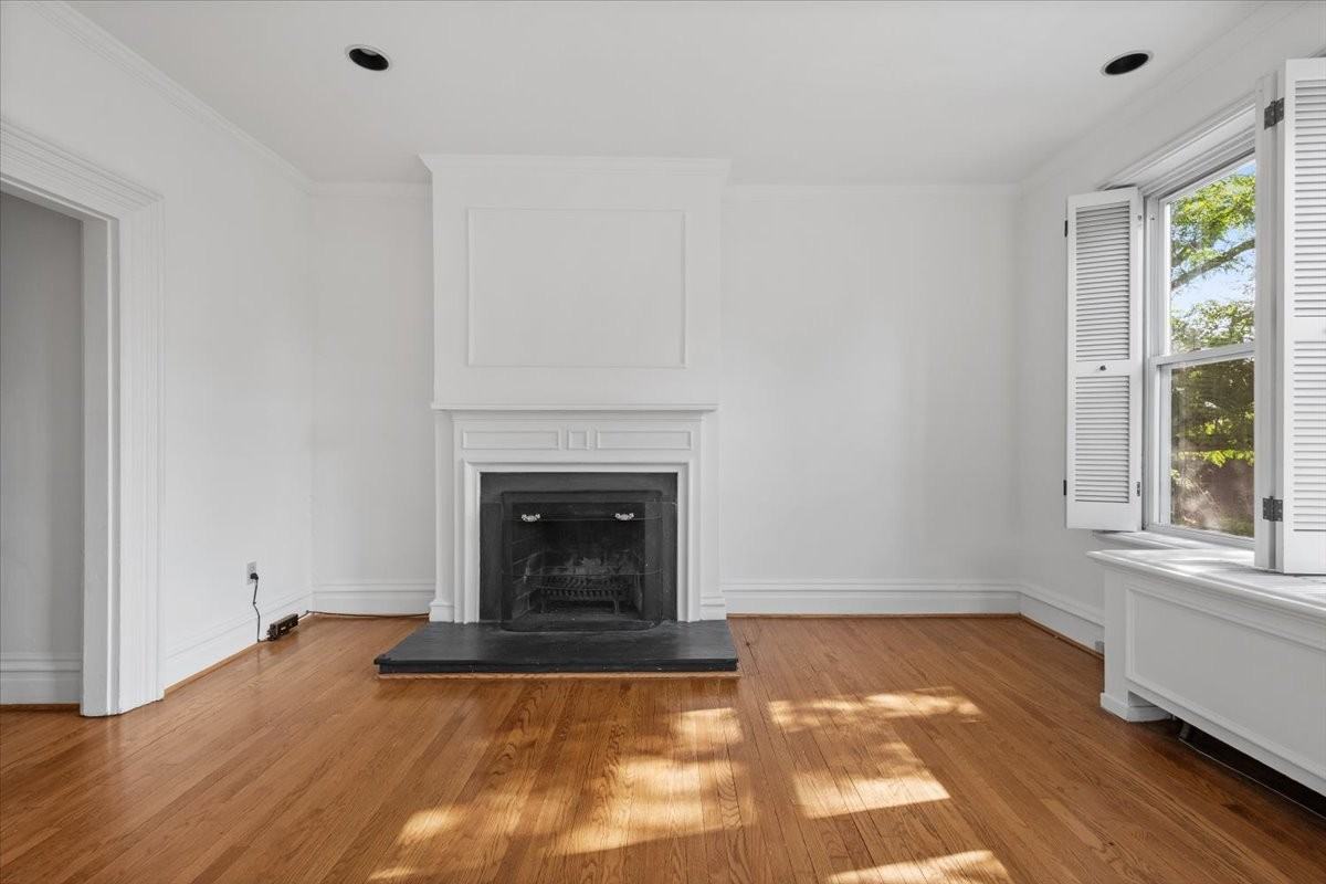 274 Shady Ave #A - Photo 3 of 27