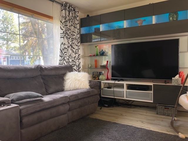 825 Nw Fisk St #NA - Photo 5 of 10