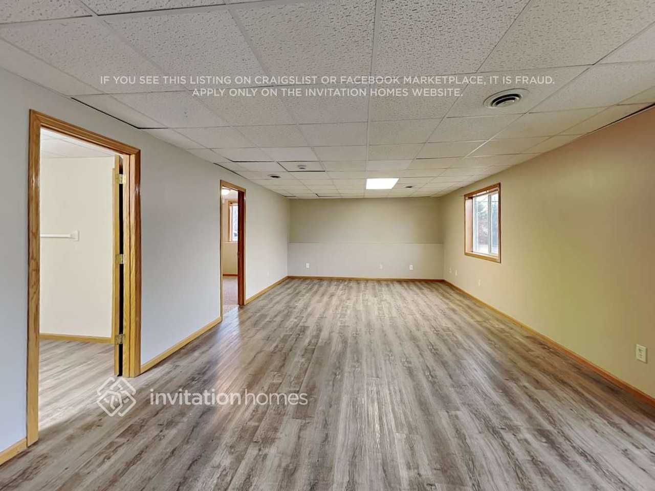 2617 Edinbrook Ter - Photo 7 of 21