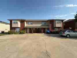 featured image of 3003 Cantabrian Dr #B