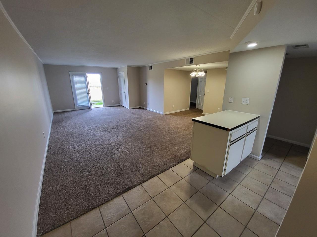 Birchwood Apartments - Photo 4 of 7