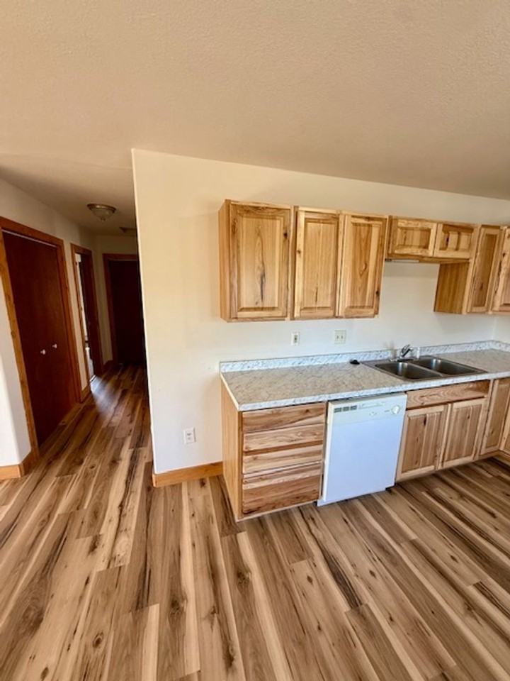 201 Quinella St #3 - Photo 5 of 18