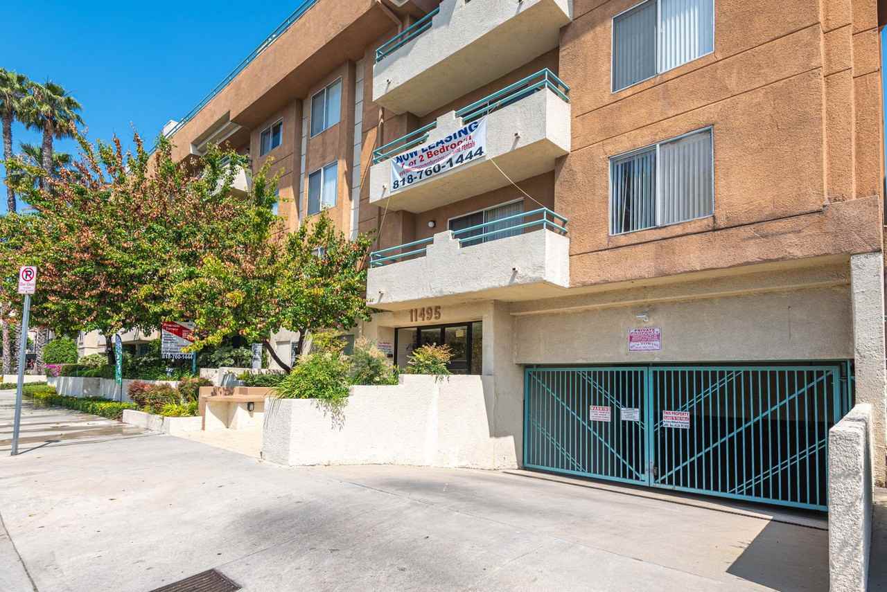 Beautiful Apartment Complex in the Heart of Valley Village - Photo 2 of 4