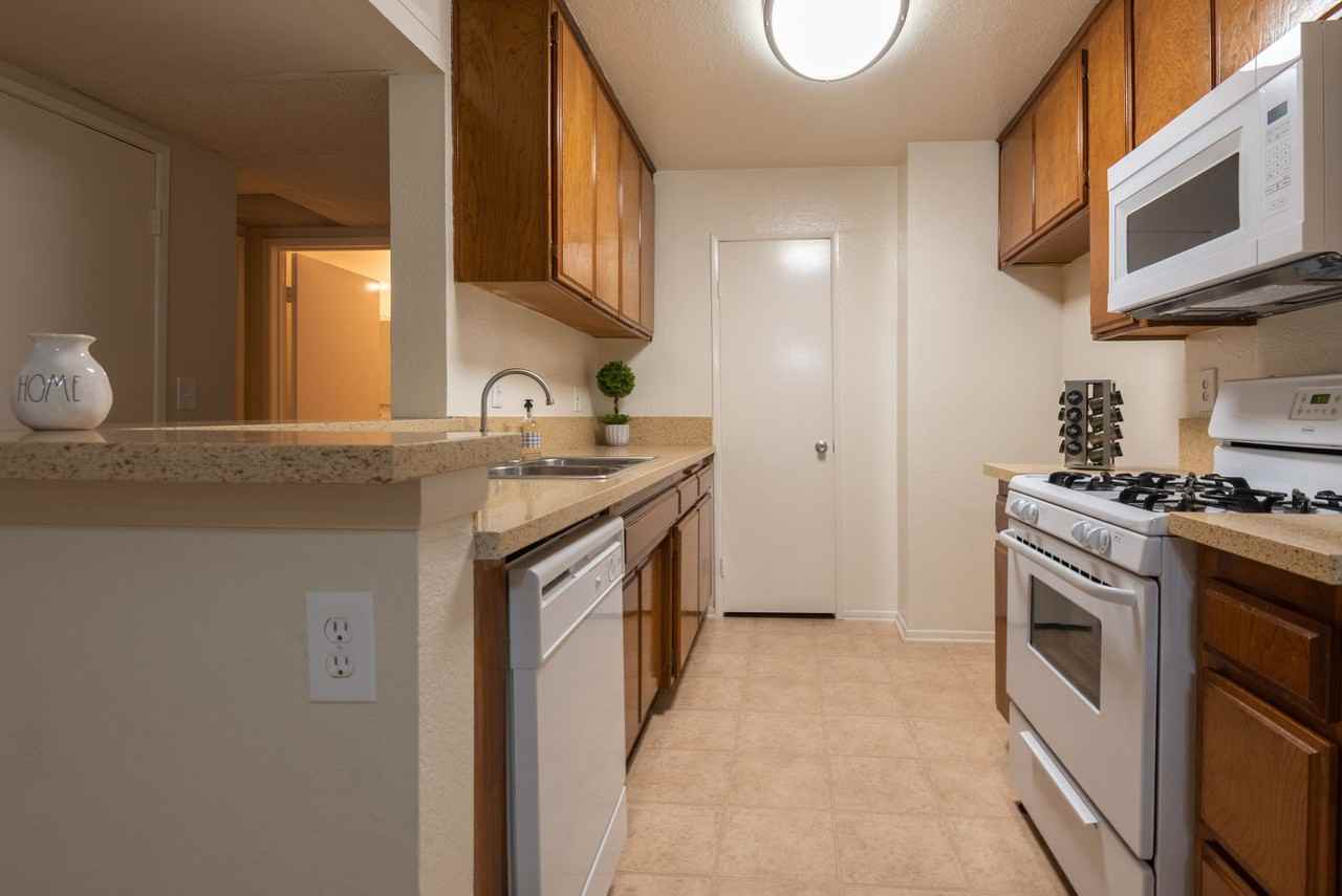 Beautiful Apartment Complex in the Heart of Valley Village - Photo 3 of 4