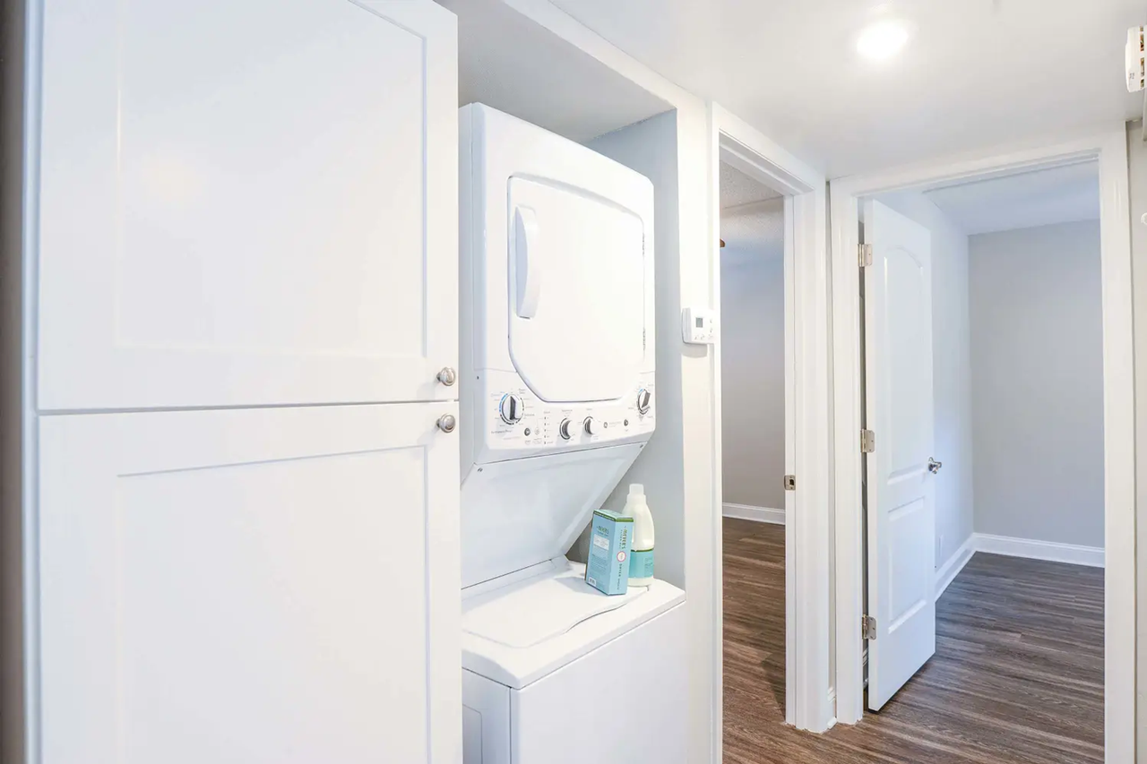 Beautifully Renovated Palma Ceia 2 - Photo 6 of 10