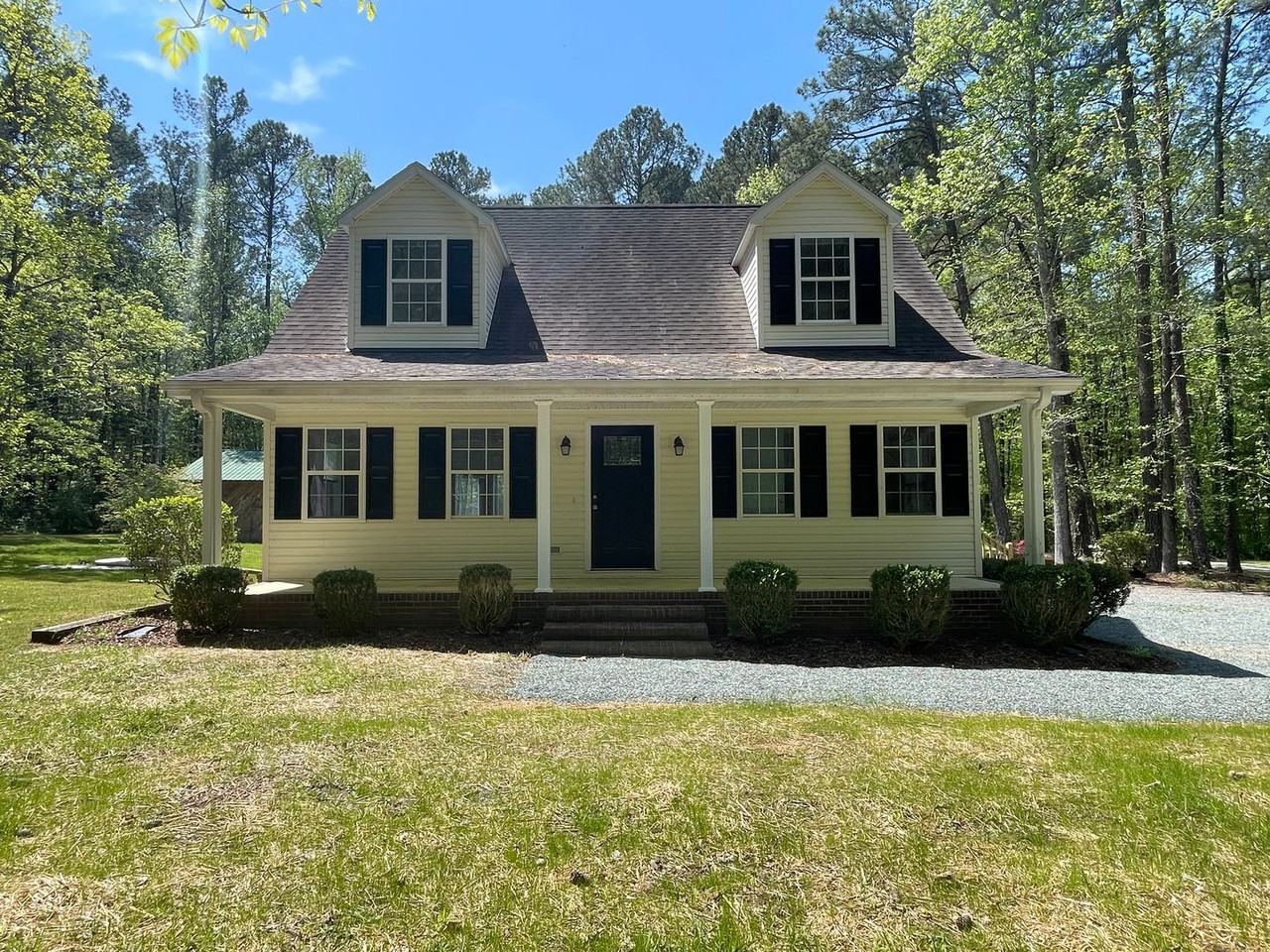 15 Pine Terrace Rd - Photo 2 of 50