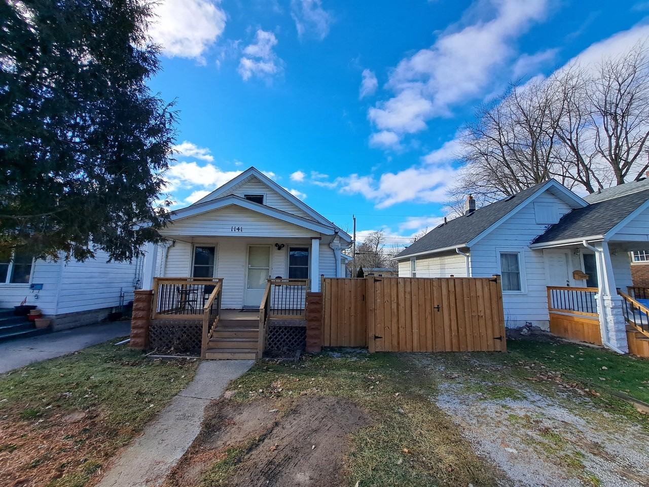 1141 Curry Ave #1 - Photo 2 of 28