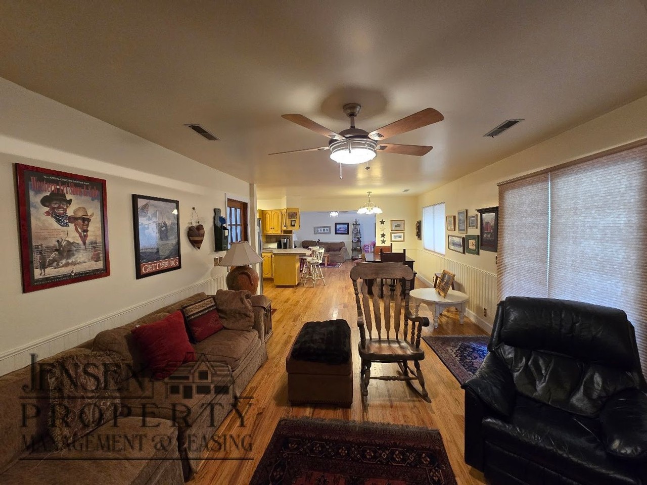 1150 Wesley Powell Dr - Photo 5 of 31
