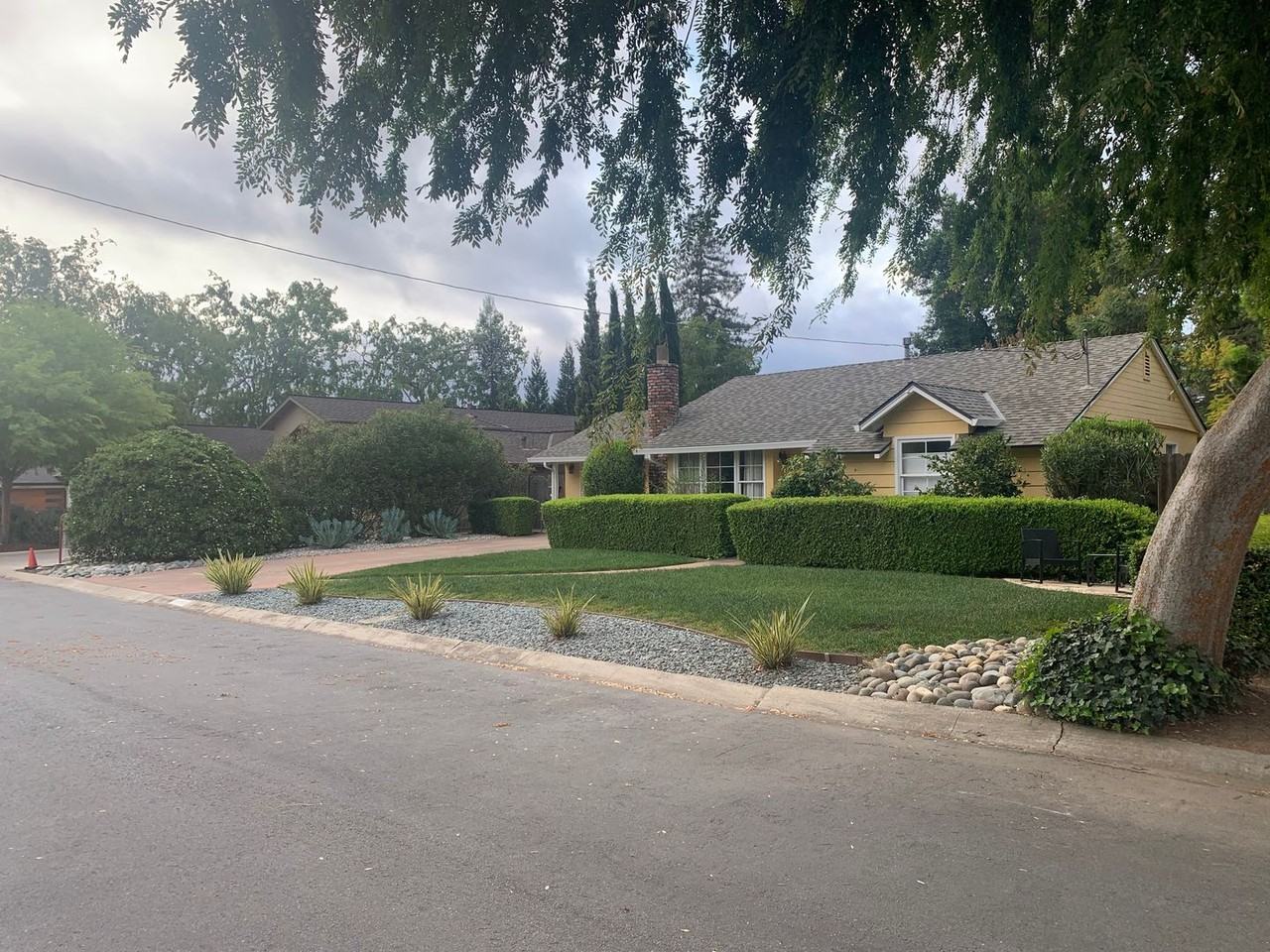 16468 Appleblossom Ln - Photo 3 of 28