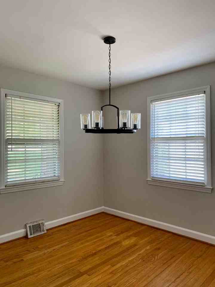 1938 Fairfield Dr - Photo 7 of 23
