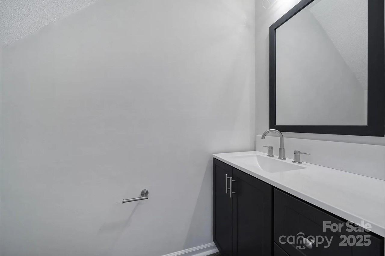 Fully Remodeled | 2BR/1.5BA Condo | Willowbrook - Photo 3 of 13