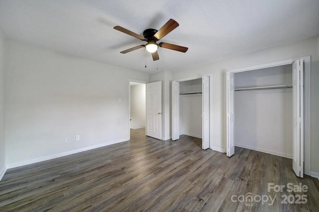 Fully Remodeled | 2BR/1.5BA Condo | Willowbrook - Photo 7 of 13