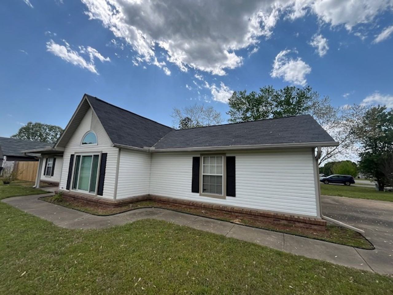 11 Fawn Dr - Photo 3 of 37