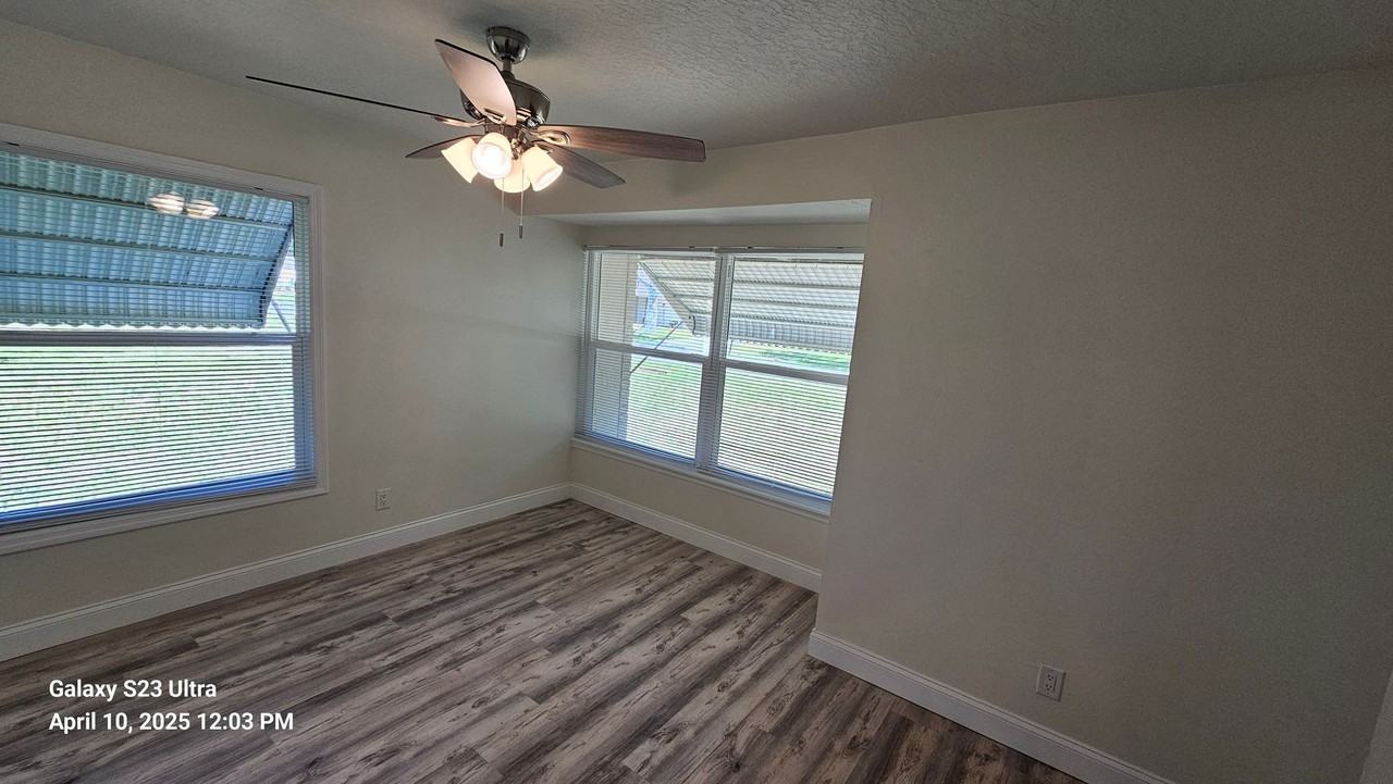 37 Cooper Ln - Photo 3 of 16