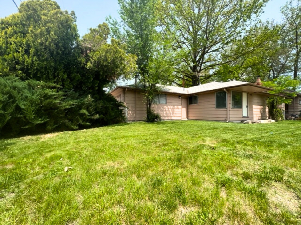 3006 W Bella St - Photo 2 of 21