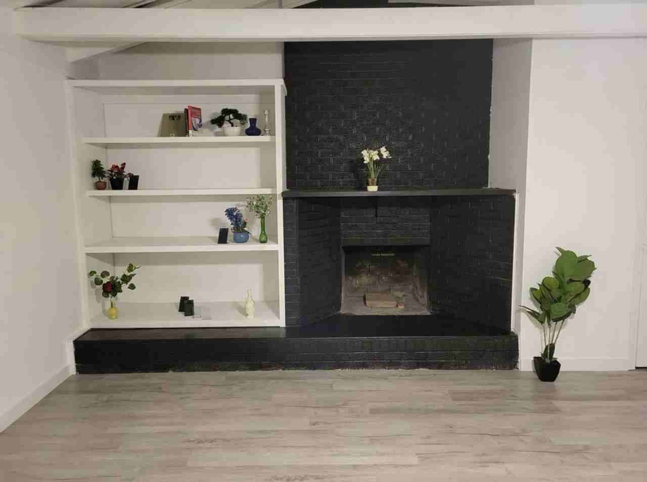 1917 N Avenue L - Photo 3 of 22