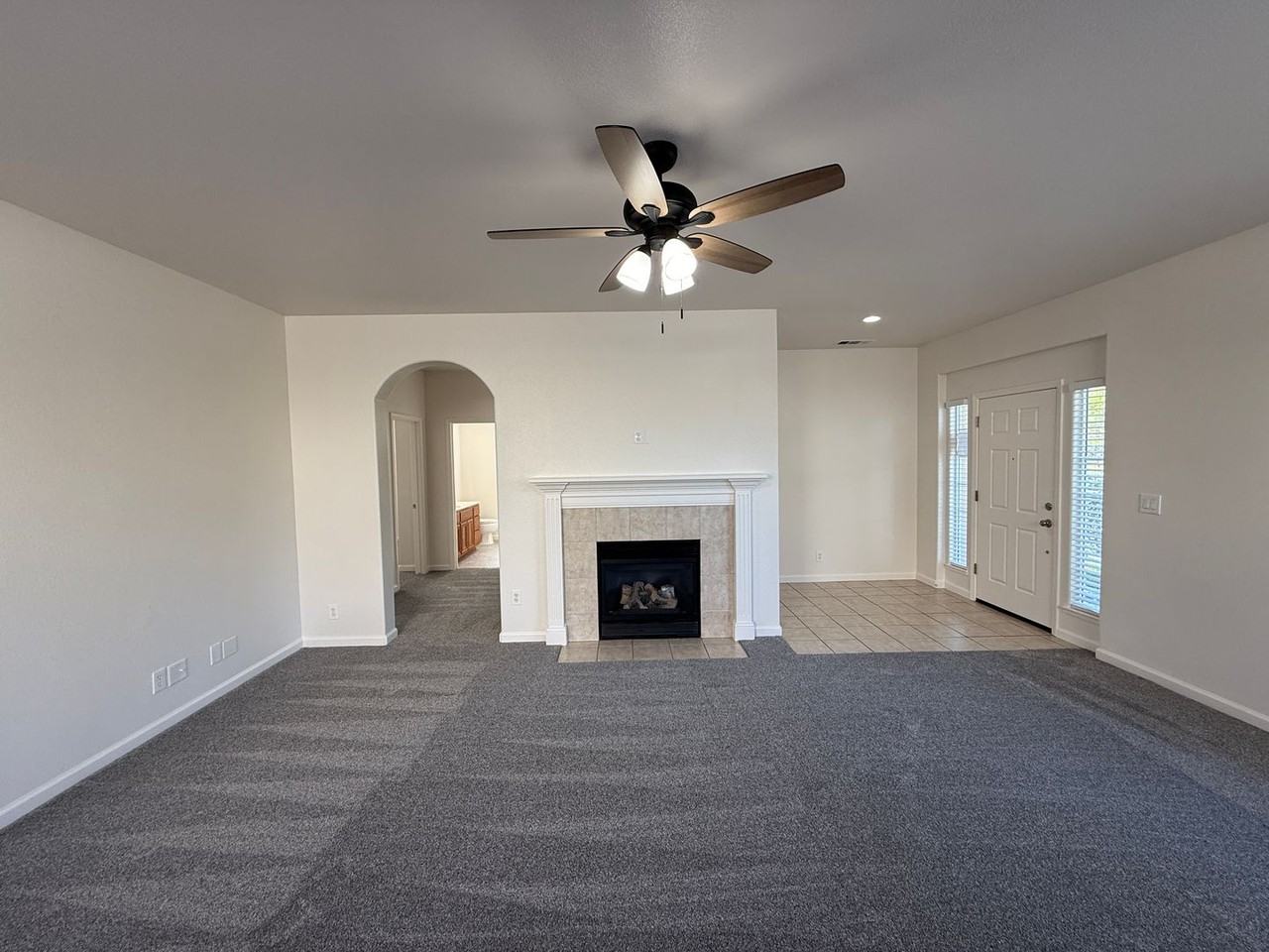 1836 Encina Ave - Photo 6 of 49