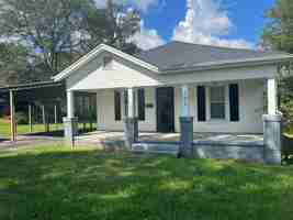featured image of 363 Pine St