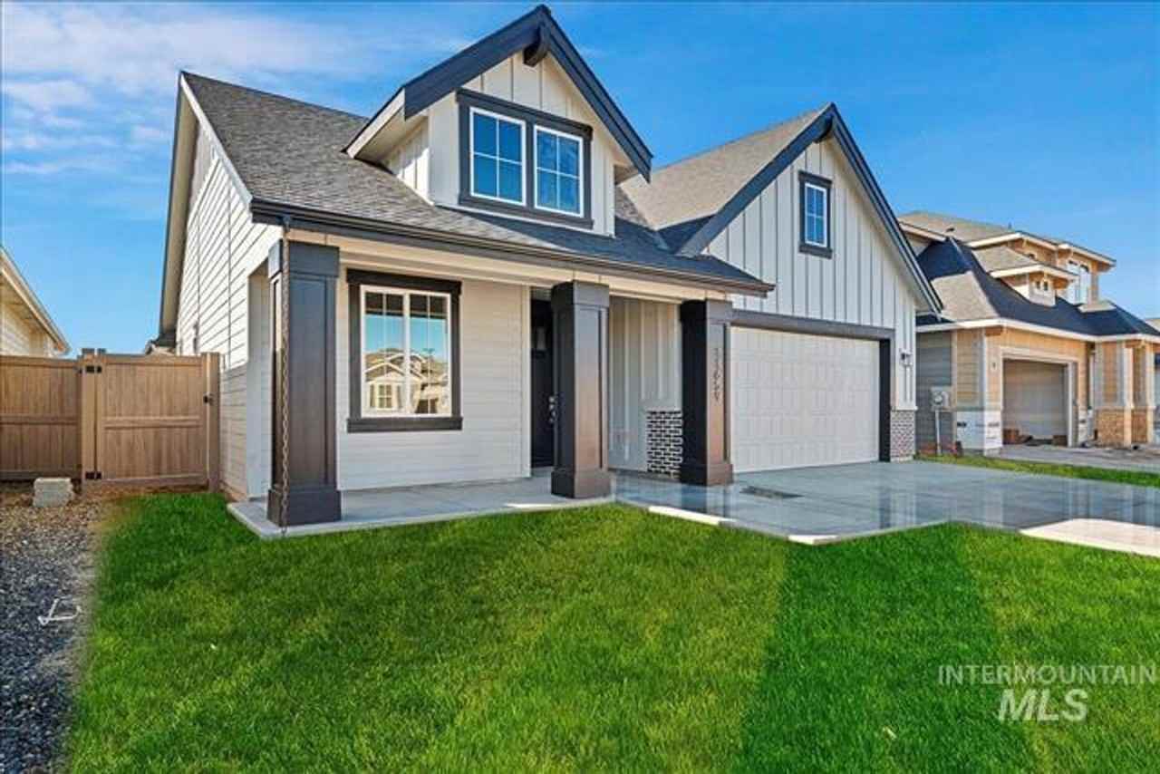 11659 W Triloba Dr - Photo 2 of 36