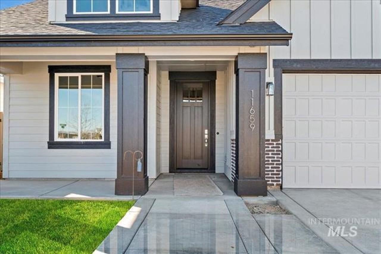 11659 W Triloba Dr - Photo 3 of 36