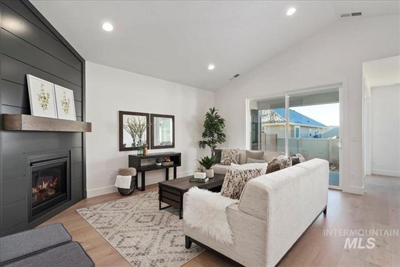11659 W Triloba Dr - Photo 7 of 36
