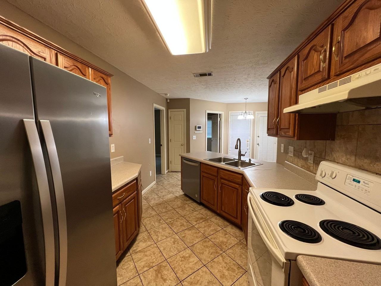6061 Karen Valley Cv - Photo 6 of 16