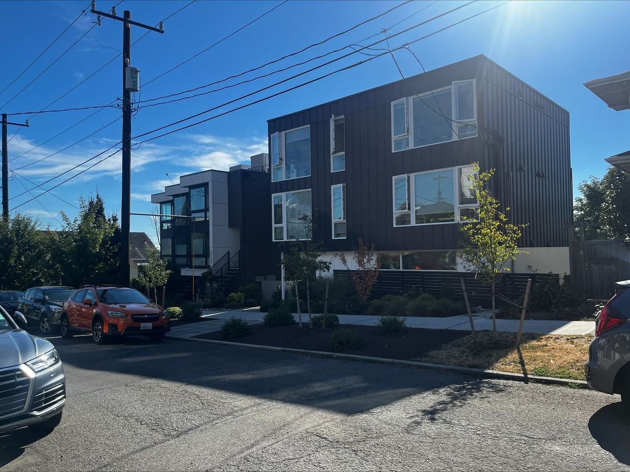 The Friday - Photo 4 of 31