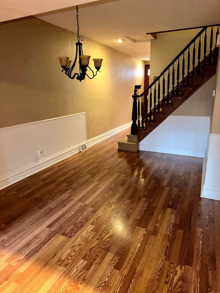 2807 Jane St - Photo 6 of 19