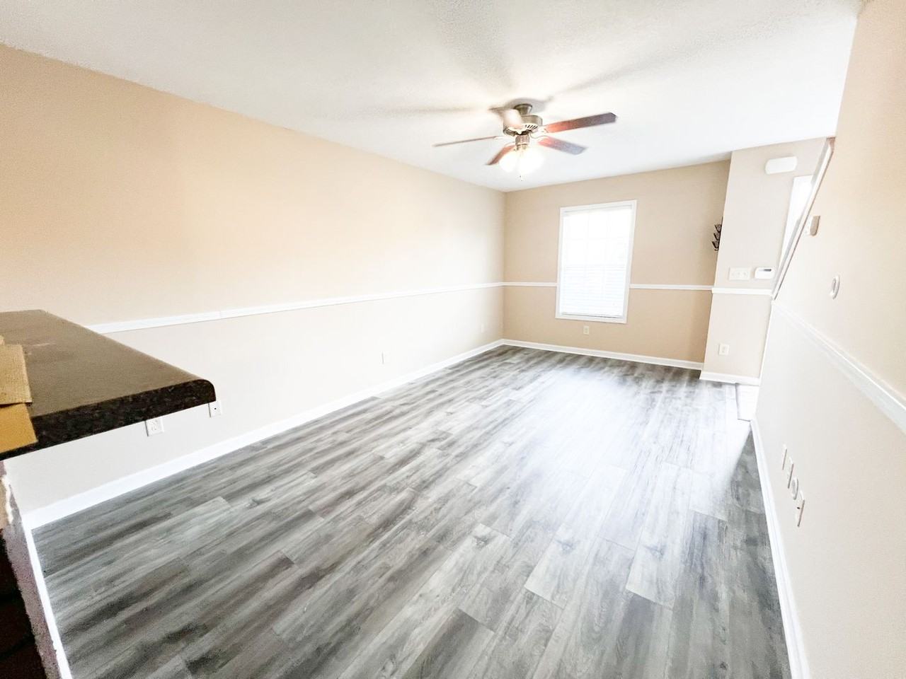 2268 Mccormick Ln - Photo 4 of 9