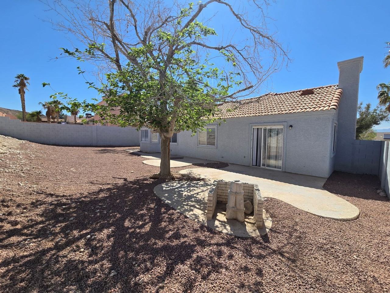 2252 Welsey Manor Dr - Photo 4 of 26