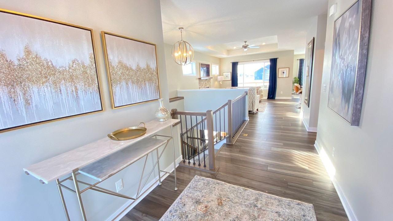 2312 Hart Drive Southwest - Photo 3 of 46