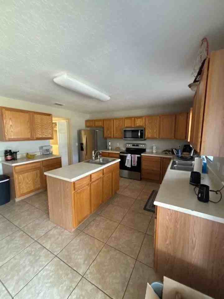 320 Tortuga Way - Photo 3 of 31