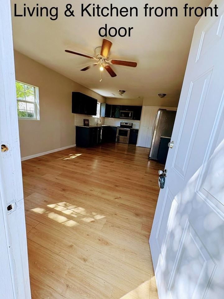 109 Rounds St - Photo 3 of 12