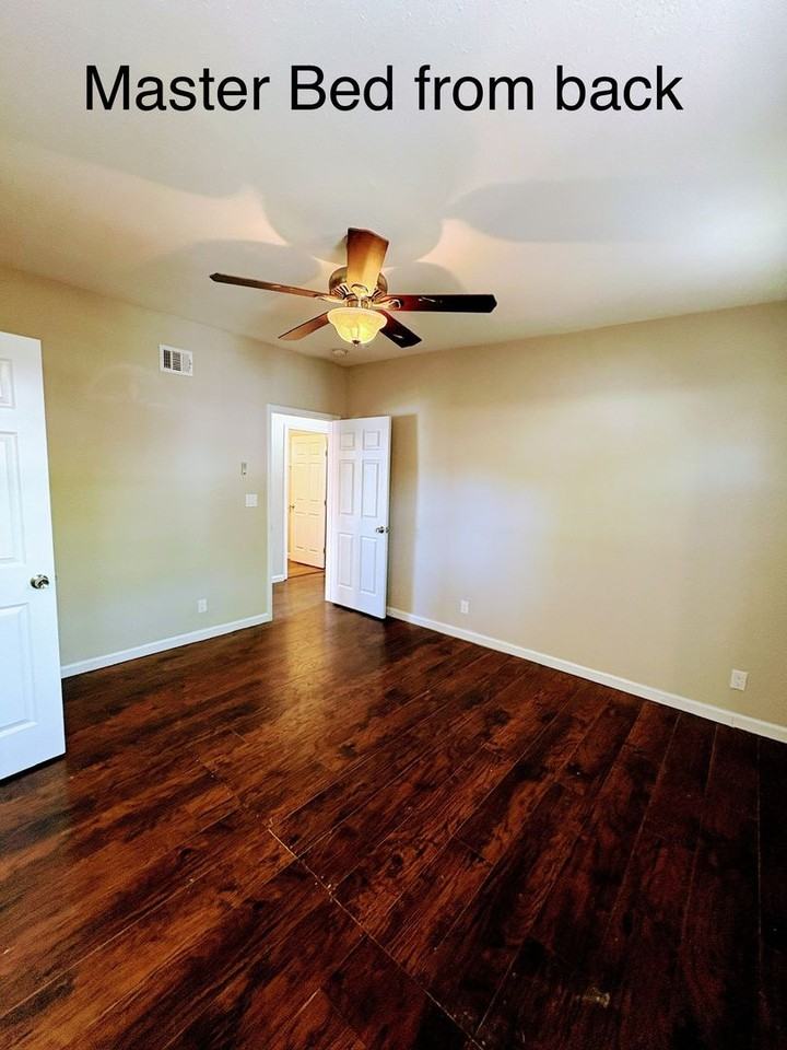 109 Rounds St - Photo 7 of 12