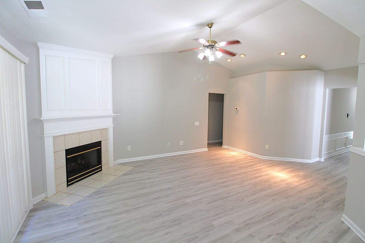 1416 Rumstone Ln - Photo 6 of 28