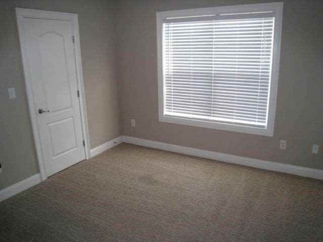 27555 Michael Ln - Photo 7 of 11