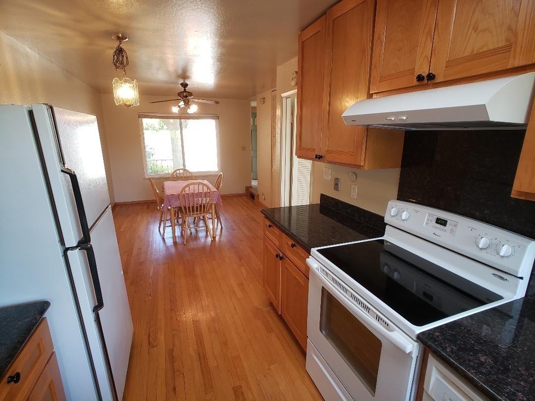 141 Sand Wedge Pl - Photo 3 of 12