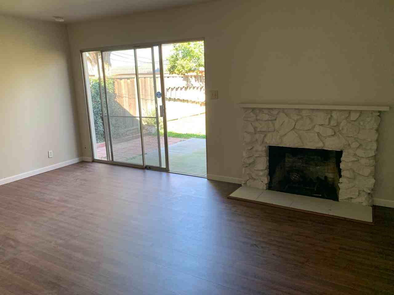 6367 Bollinger Rd - Photo 4 of 12