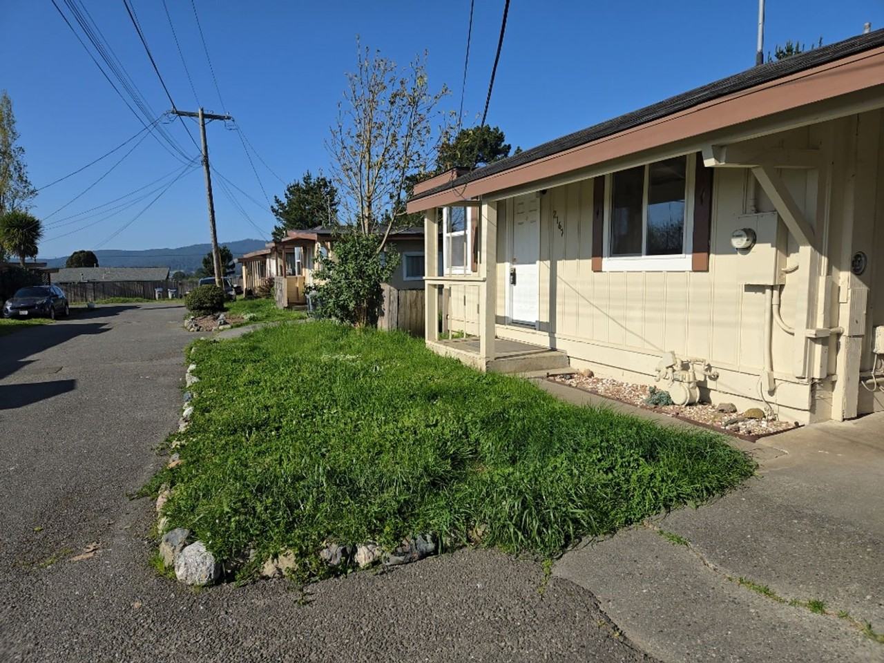 2162 W End Pl - Photo 2 of 16