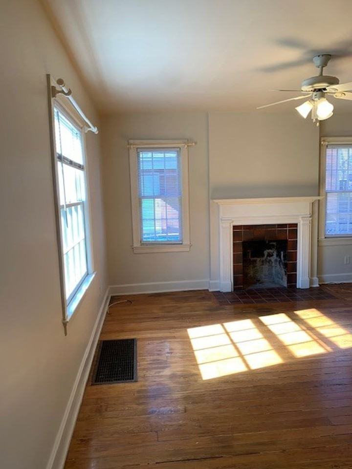 493 Bob O Link Dr - Photo 3 of 14