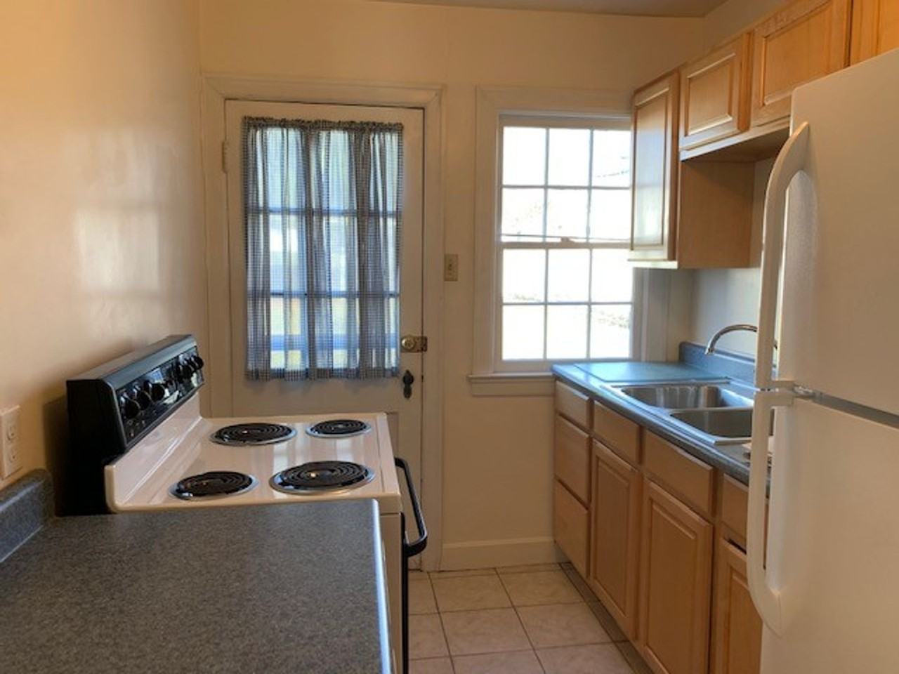493 Bob O Link Dr - Photo 7 of 15