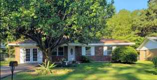 120 Powell Dr - Photo 1 of 1