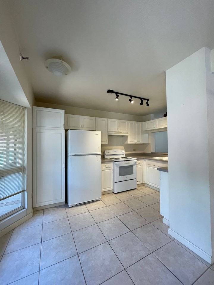 1080 Ala Napunani St #313 - Photo 4 of 21