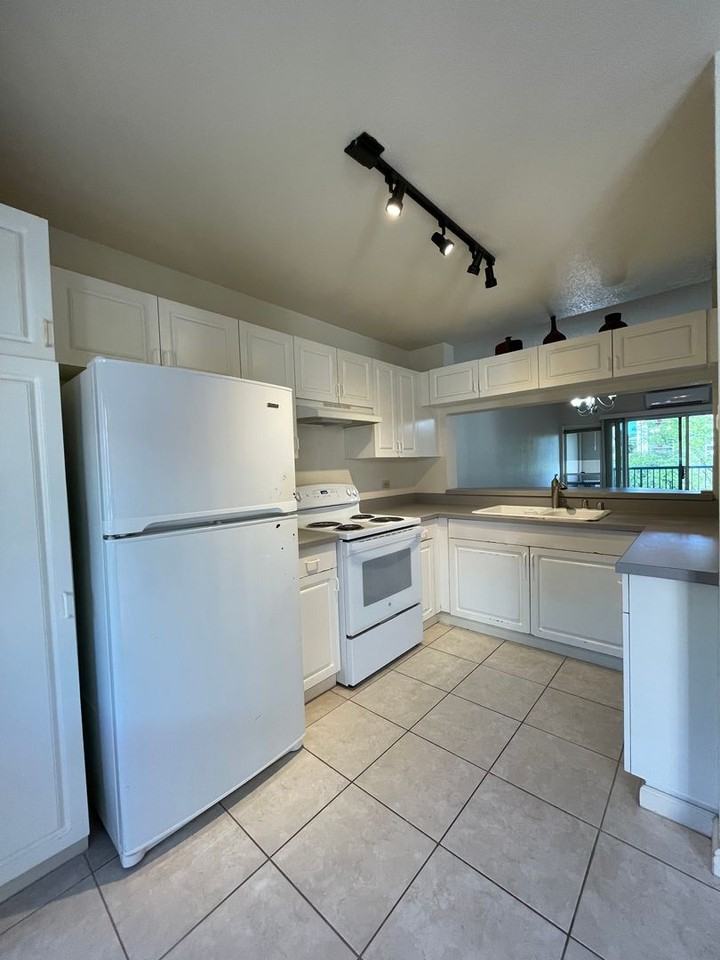 1080 Ala Napunani St #313 - Photo 5 of 21