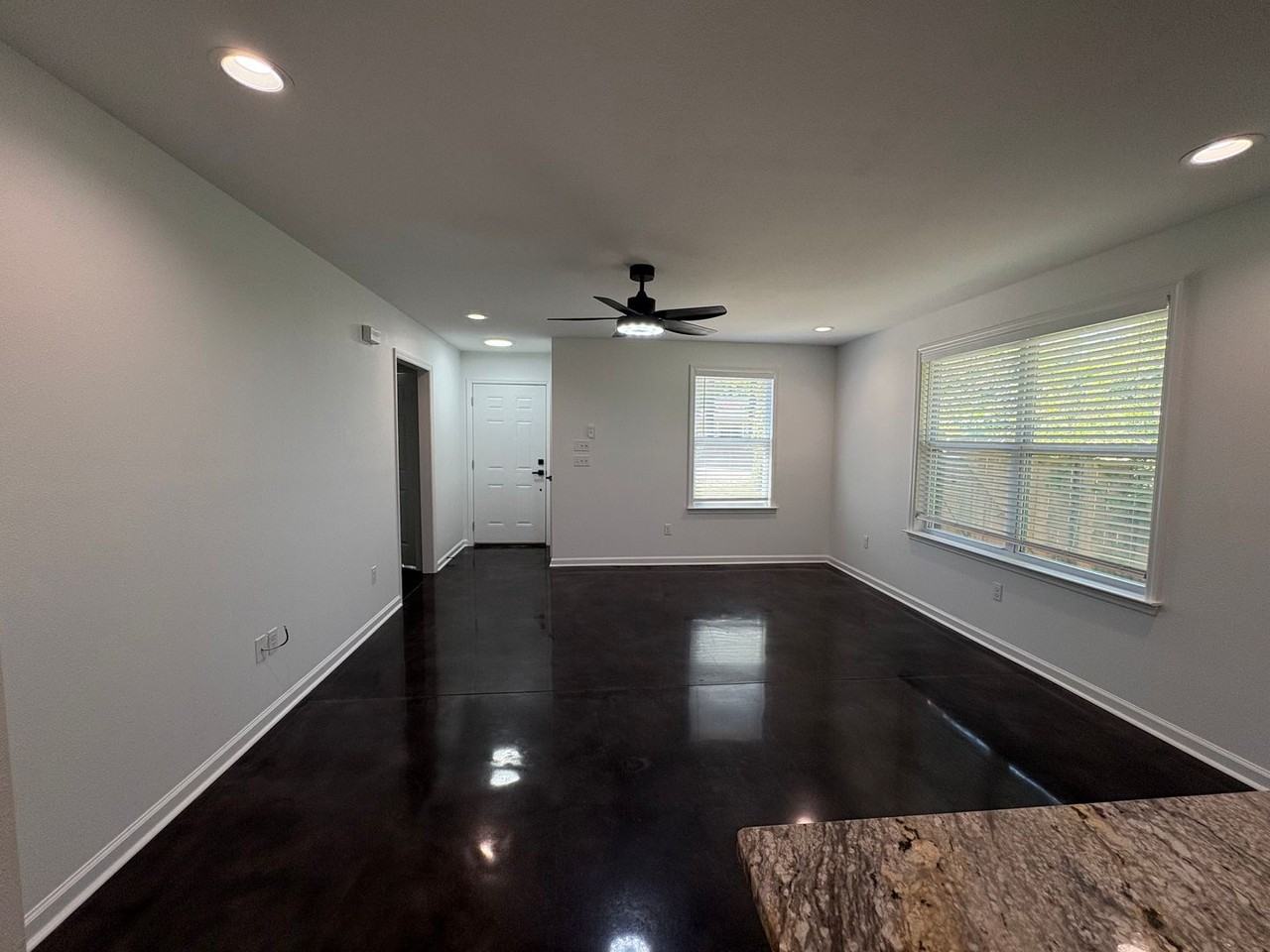 21 Graham Trl - Photo 3 of 15