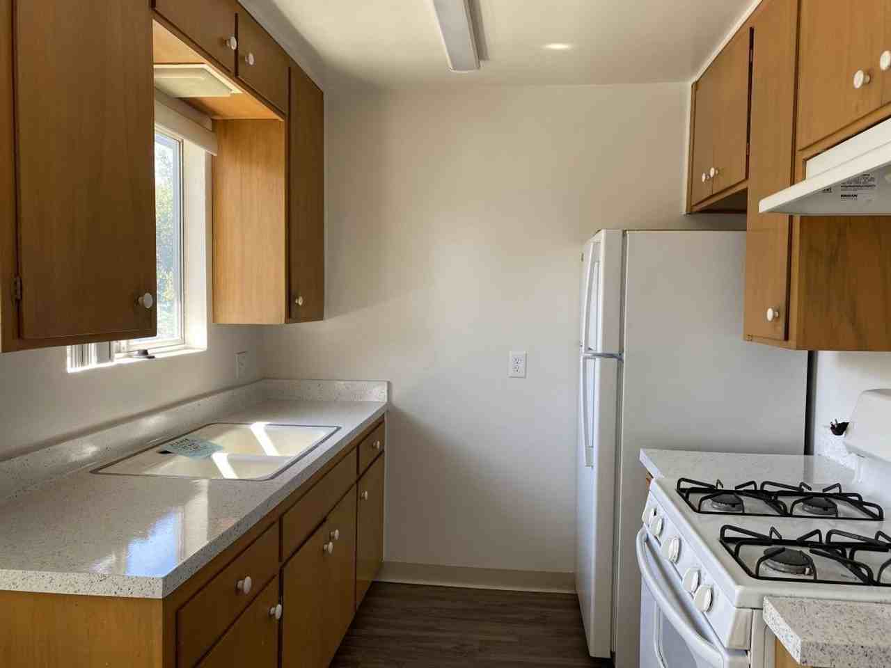 336 Claydelle Ave #14 - Photo 7 of 14