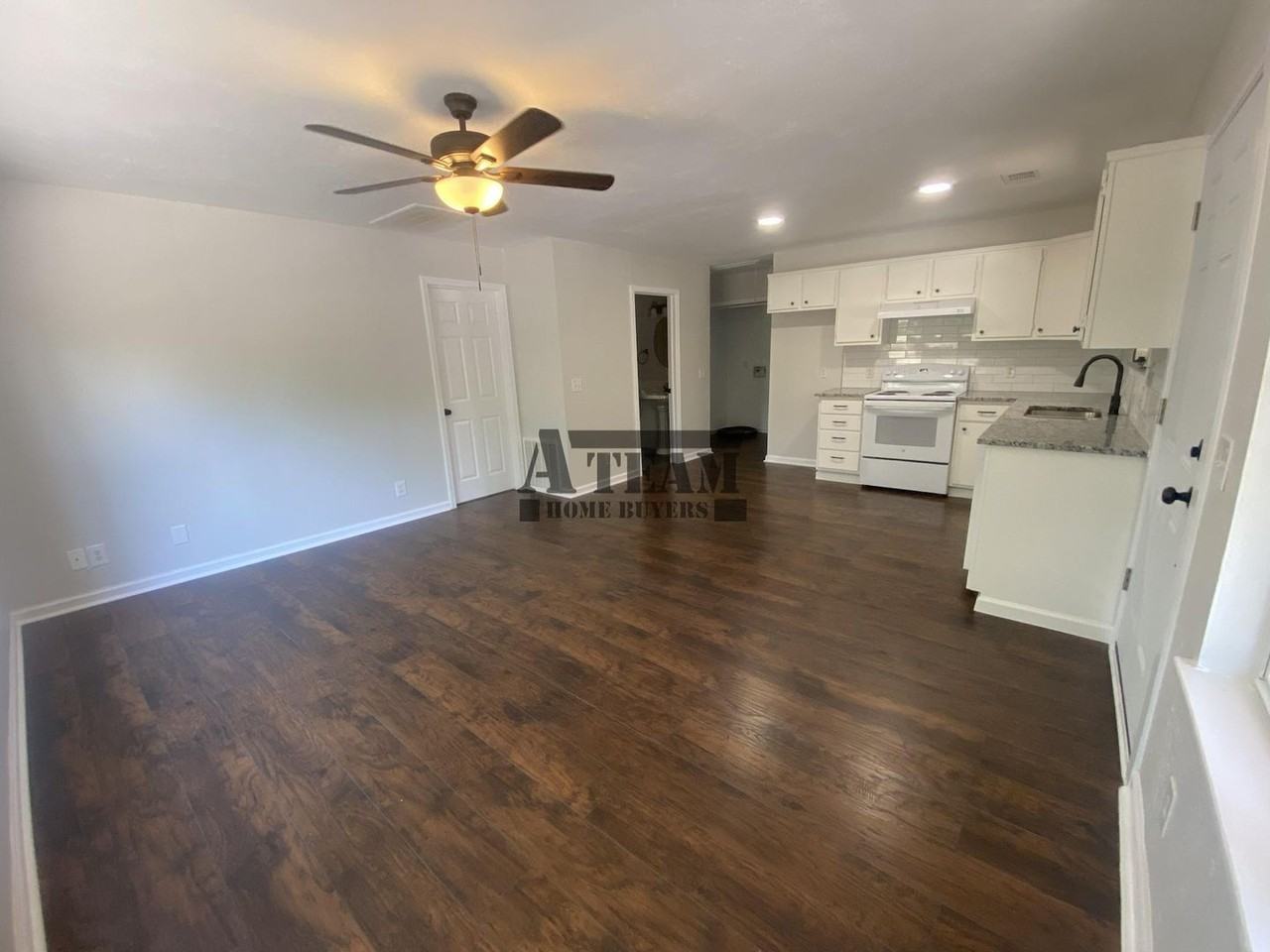 5127 Point Lavista - Photo 3 of 22