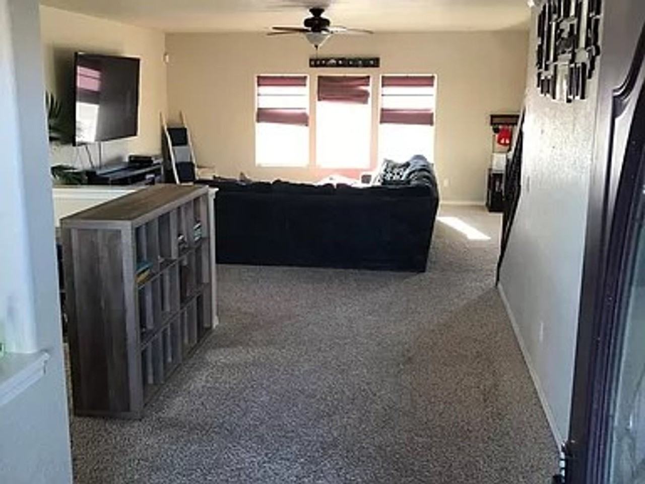 9315 Sand Myrtle Dr - Photo 4 of 34