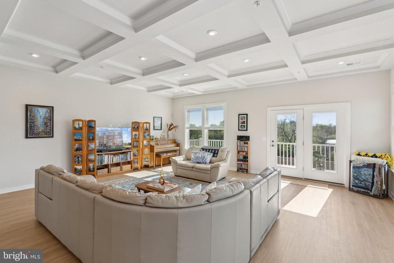 16346 Connors Way #2 - Photo 3 of 15